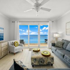 Spectacular 3BD Beachfront Condo! Spacious! by Dolce Vita Getaways PCB