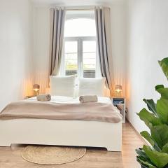 Golden Deer Apartment - 3 Schlafzimmer - Zentrum - 92m²