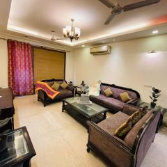 DIVINE INDIA SERVICE APARTMENT 4BHK , J-191 , SAKET