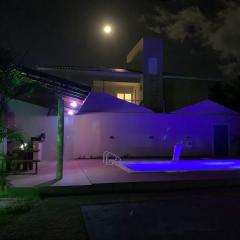 Casa com piscina em Barra de Jacuípe BA