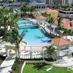 Chevron Renaissancë 2BR w/ Lovely Views