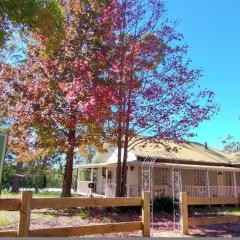 Sydney Farm Stay -- Live with Nature and Animals