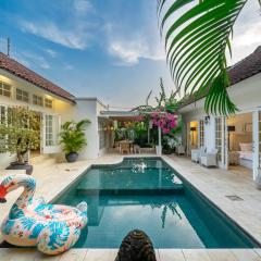 Cozy & Charming Canggu 4BR Luxury Villa