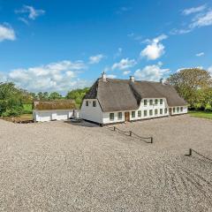 Awesome Home In Haderslev With 6 Bedrooms And Wifi