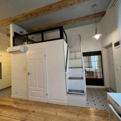 Dziewiątka na Starówce by Rentoom