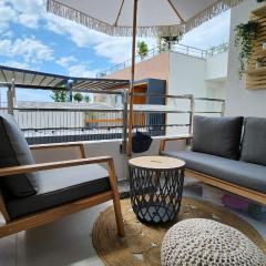 Marelis condo with sea view