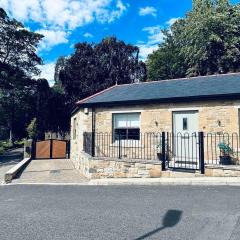 Stunning 3-Bed Cottage in Gateshead