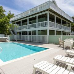 VOH1, Soundly Sea-Cluded- Soundfront, Private Pool, Pool Table, ELEV