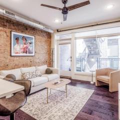 Artist Gallery Downtown 2Bed 2Bath Condo