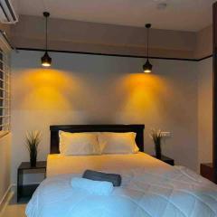 Apricot: 1bhk Humble Abode in Botanical Gardens