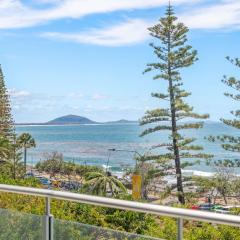 Sirocco 404 luxurious 3 bedroom unit, ocean front