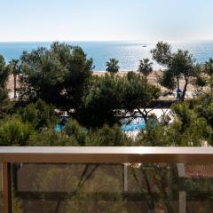 AT049 Els Pins, primera línea de la playa con piscina y barbacoa