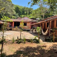 Casas Goiás - Suítes Beira Rio - Centro Histórico