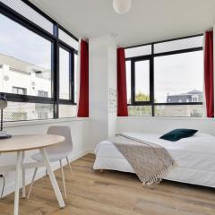 Bedroom in flatshares of a premium student/young worker residence with rooftop