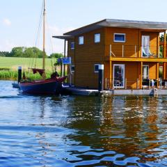 FLOATING HOUSES - "schwimmende Ferienhäuser" - Haus 3