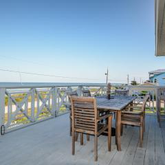Beachfront home with large deck perfect for families - 6492 S. Atlantic