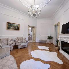 GoldenApartmentLviv