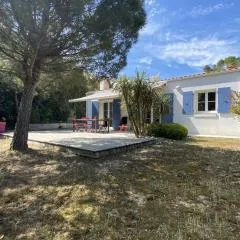 Villa bord de mer, 10 pers, 5 chbres, proche plage, jardin privé, Wifi, animaux ok - FR-1-246A-207