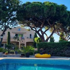 Sainte Maxime Sémaphore : Haut de Villa T4, Piscine, Terrasse, Clim, Proche Mer - FR-1-226-531