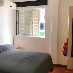 Ap recém reformado enseada 3 banheiros e 2 quartos