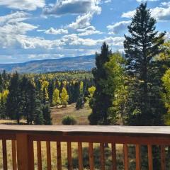 Circle B Mountain Home - Relax with Amazing Views
