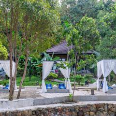 Koh Rong Hill Beach Resort