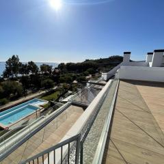 Luxury Sea View Penthouse by United Renters