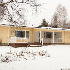 Spacious house near santapark