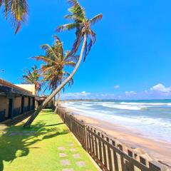 Hakuna Matara Beach Bungalows