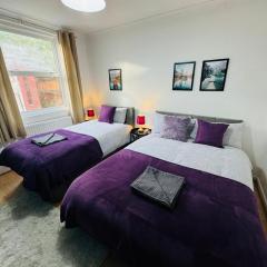 2 Bedrooms House near Central London