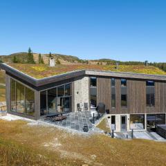 Stunning Home In Gol With Jacuzzi, Sauna And Wifi