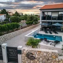 Villa More