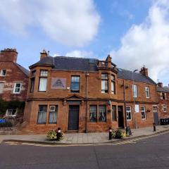 Dryburgh Arms Pub with Rooms