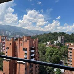 Luxury, 3 Bdr, Pv Balconie, Top Design, Laureles