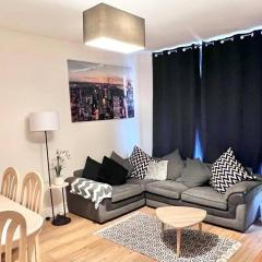 Awesome 4 Bed House in Manchester