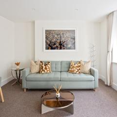 2 Bedroom Apartments in Covent Garden