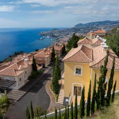 Villa Gasparini Palheiro Village by Holiday Rental Madeira