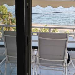 Niki's House Apartments By The Sea