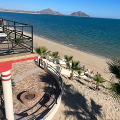 Beachfront condo for rent in Villas de Las Palmas, San Felipe
