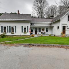 The Hobble Inn in Historic Stowe 8 Mi to Ski!