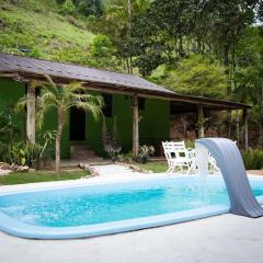 Casa de Campo com piscina em Marechal Floriano ES