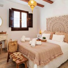 tuGuest Nazarí Calderería Apartments - Free parking