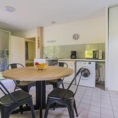 Awesome Apartment In Le Fuilet With 2 Bedrooms, Wifi And Outdoor Swimming Pool