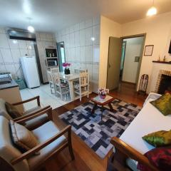 Apartamento a DUAS quadras do Centropai