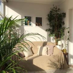 Modern City Center Apartment