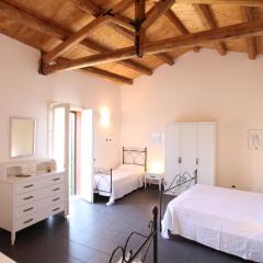 Reusia Holiday Home