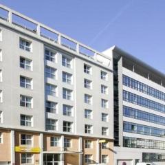Chatillon Citea Access dayuse Room - Work and Day Rest Timeshare 8-19 --15 minutes Paris Montparnasse