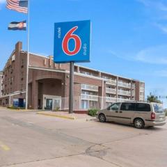 Motel 6