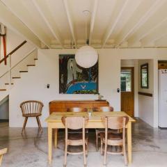 Magic Sands Beach Bungalow