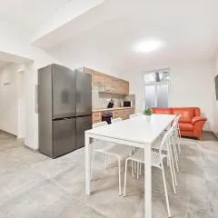 RAJ Living - 3 , 4 and 5 Room Apartments - 20 Min zur Messe DUS
